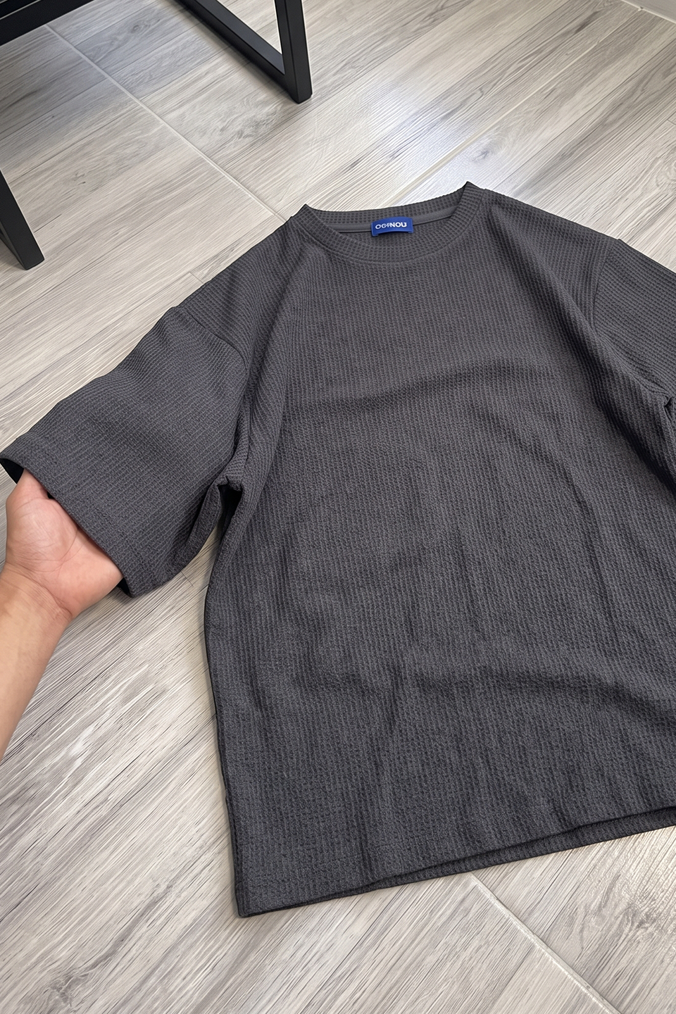Emerce - Oversized Waffle Knit Tee For Men - Charcoal