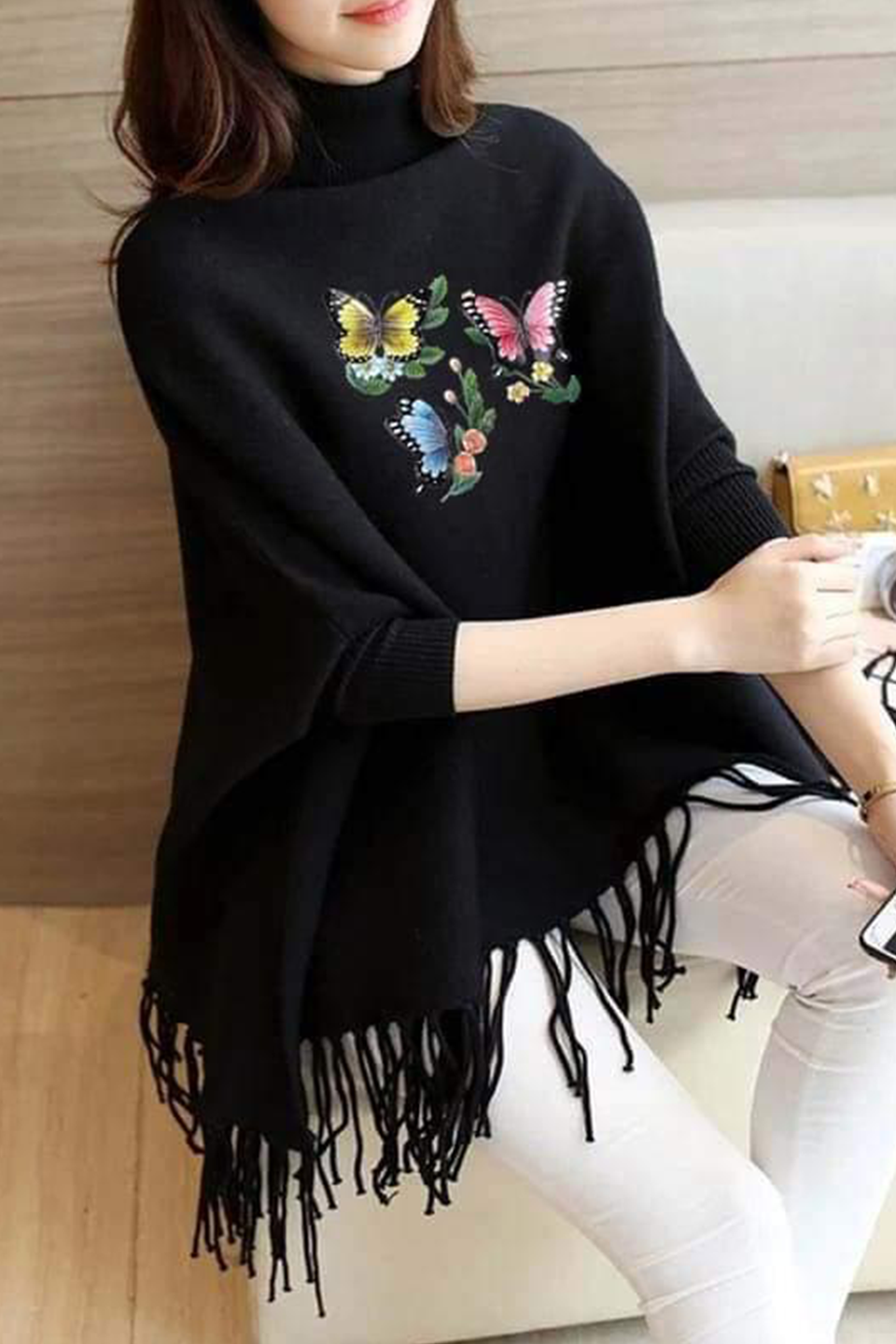 Emerce - BUTTERFLY PRINTED PONCHO - Black