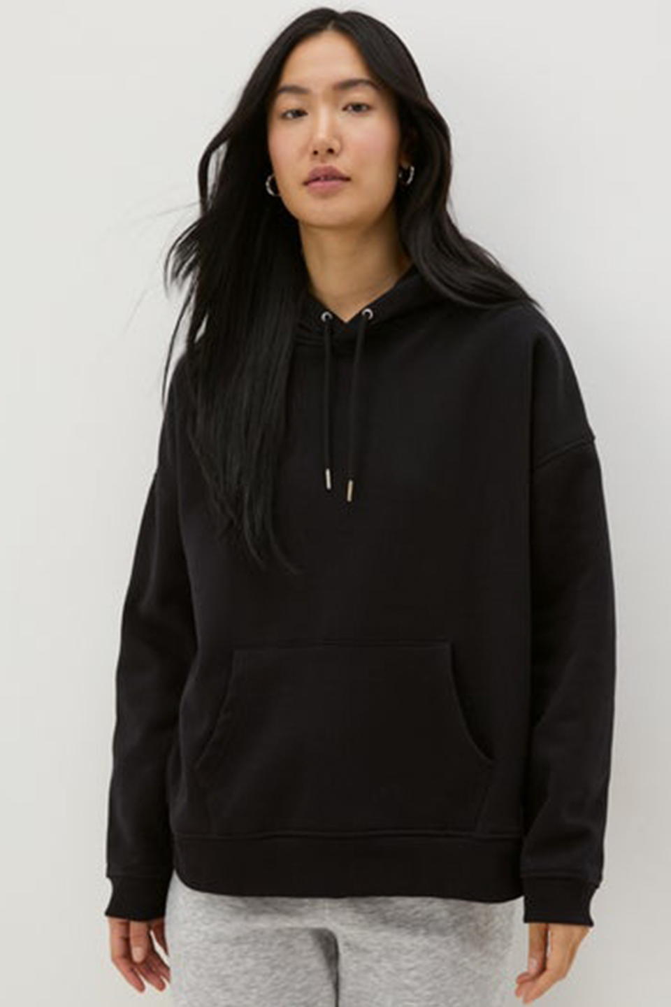 Emerce - Women Basic Hoodie - Black