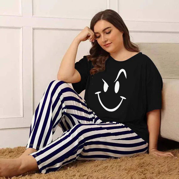 Emerce - O-ANGRY SMILEY PRINTED PJ SUIT  BLACK