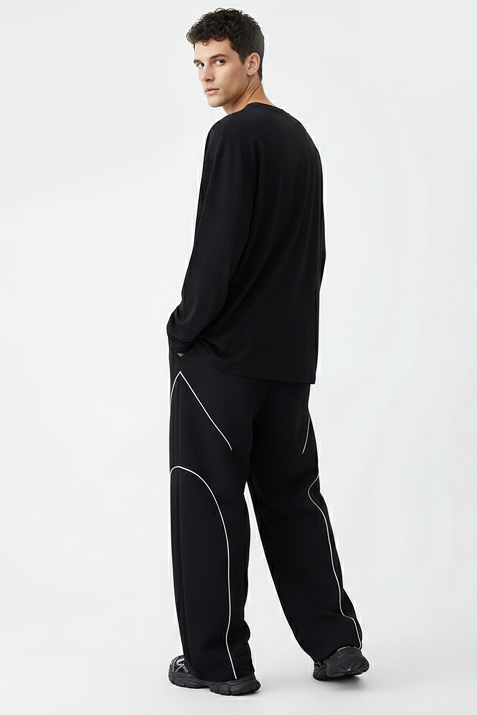 Emerce -  Piping Essential Trouser - Black